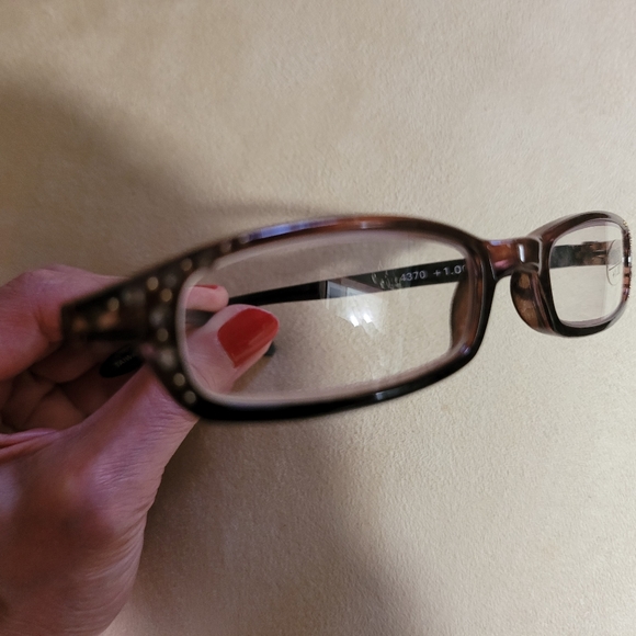 8 Pair Readers - 1.00 Magnification - Picture 13 of 16